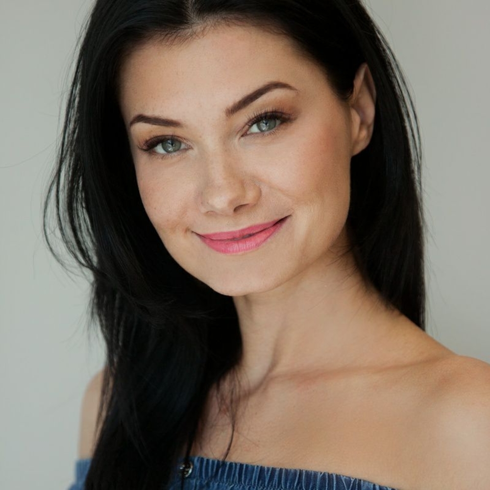 Meet your Posher, Victoria